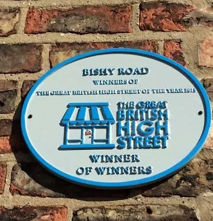 Gregory's Bed & Breakfast 4*